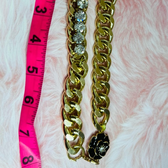 Gold Necklace - Picture 8 of 9